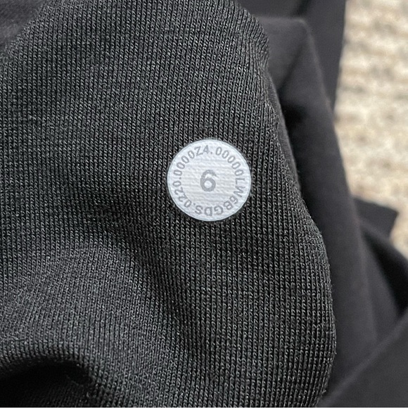 Lululemon Align Crop Sz 6 *21" In Black - Picture 8 of 8